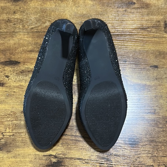 Black heels - Picture 4 of 7